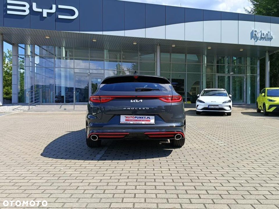 Kia ProCeed - 6