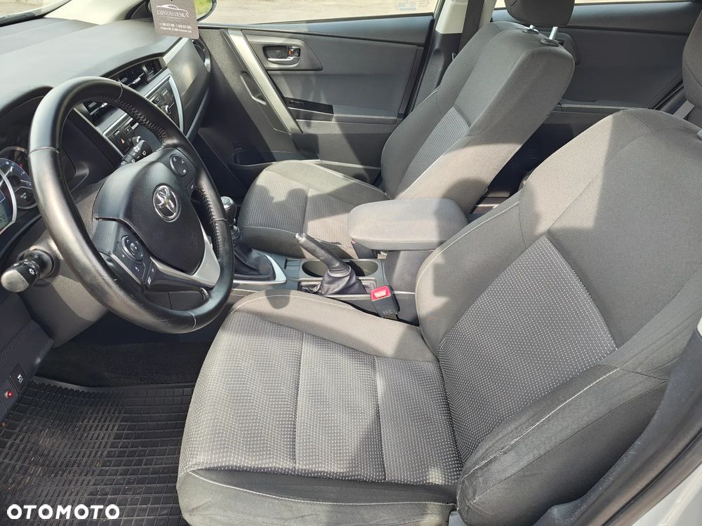 Toyota Auris 1.33 Dual-VVT-i Edition - 13
