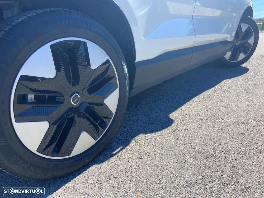 Volvo EX30 51 kWh Single Motor Plus - 6