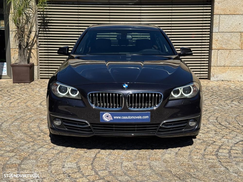 BMW 520 d Line Luxury Auto - 2