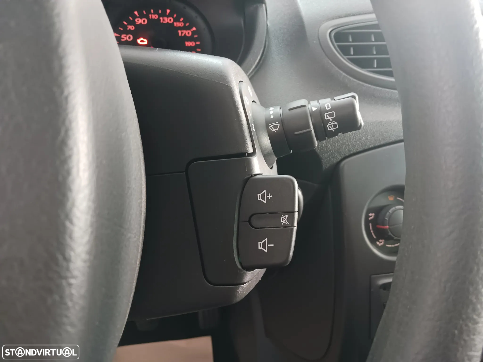 Renault Clio 1.5 DCi Van - 13