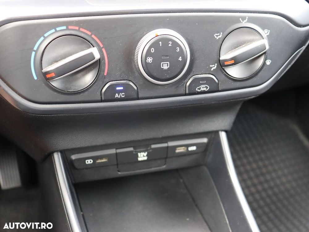 Hyundai i20 - 22