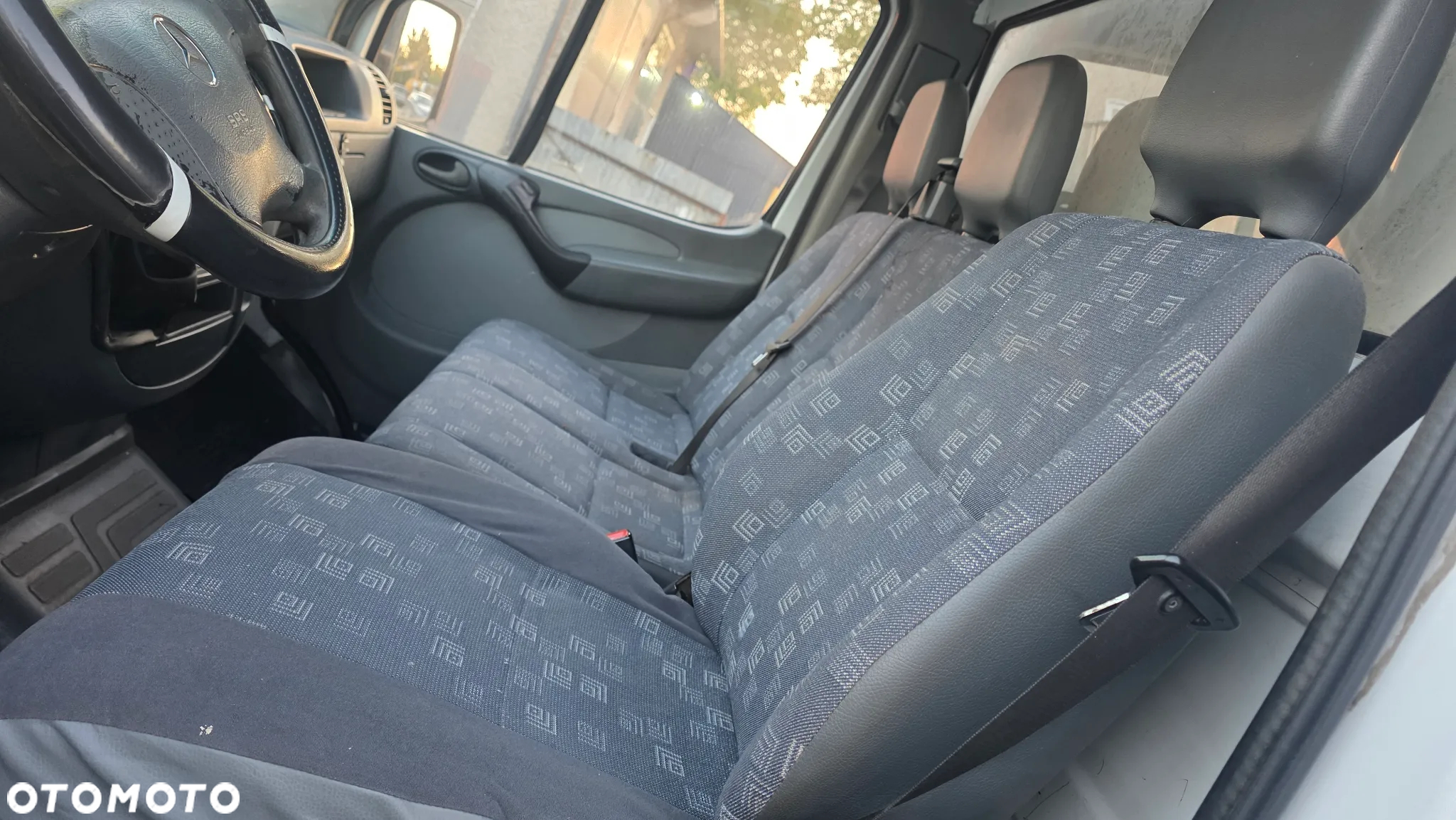 Mercedes-Benz 413 Sprinter - 21