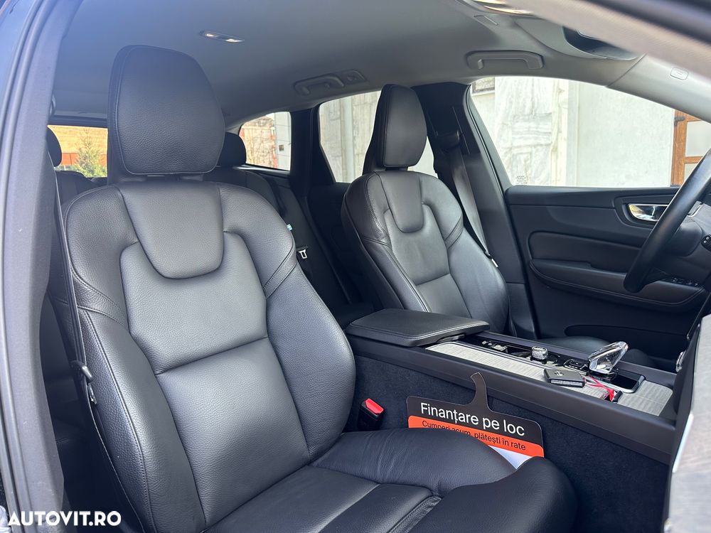 Volvo XC 60 B4 MHEV AT8 FWD Inscription - 40
