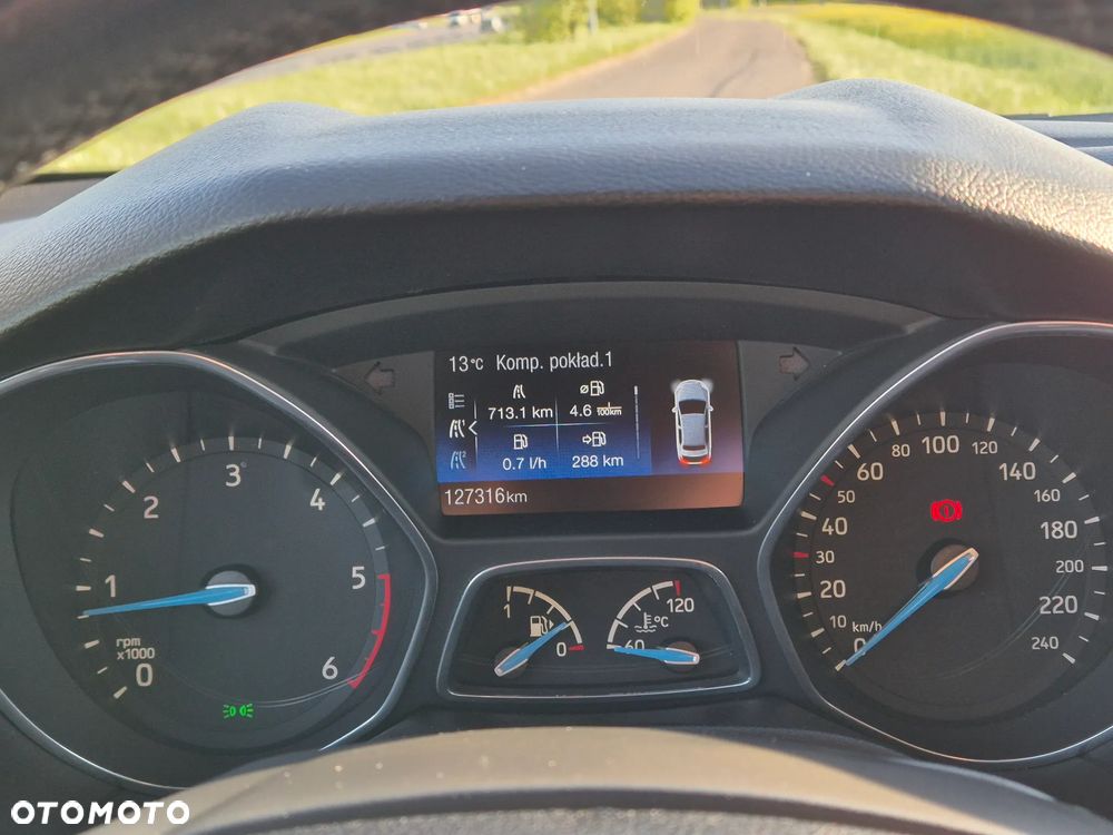 Ford Focus 1.5 EcoBlue Start-Stopp-System ST-LINE - 16