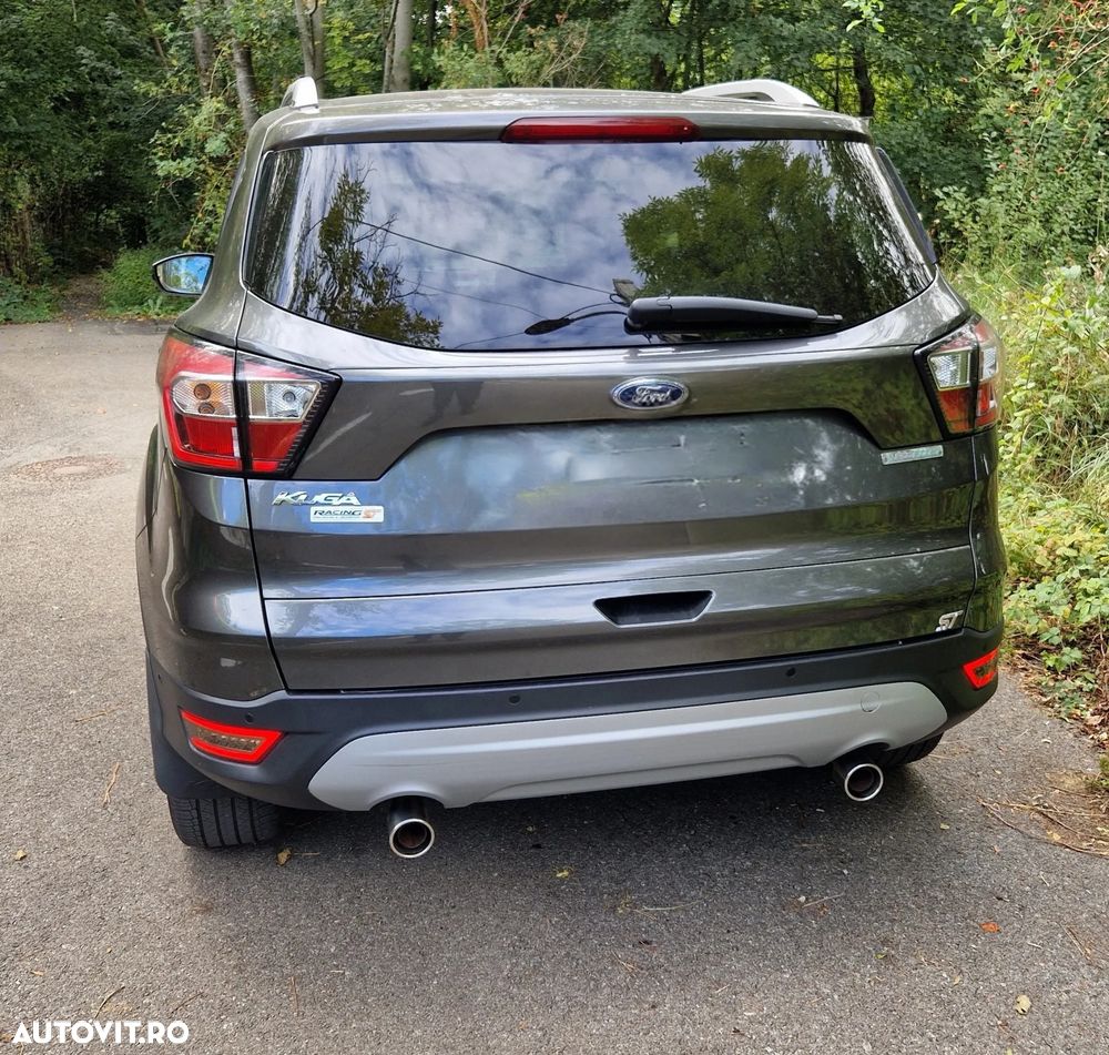 Ford Kuga - 9