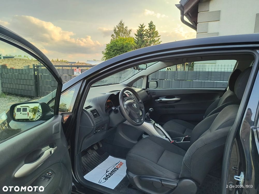 Toyota Auris 1.4 VVT-i Sol - 6