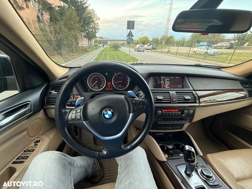 BMW X6 xDrive30d - 11
