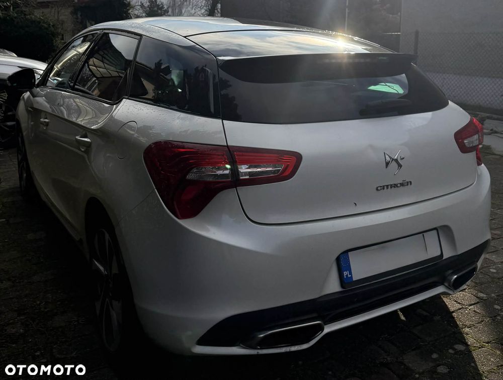 Citroën DS5 1.6 THP SportChic - 8