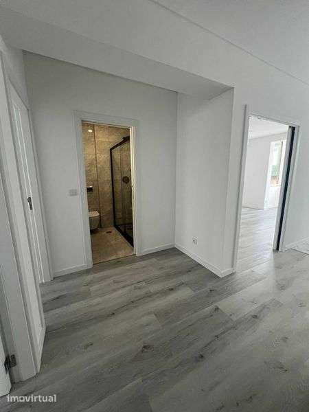 Apartamento T2 para Arrendamento – Forte da Casa - Grande imagem: 3/12
