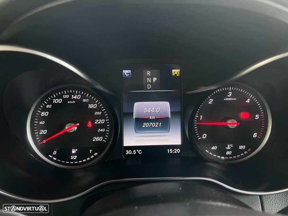 Mercedes-Benz GLC 220 d 4Matic 9G-TRONIC - 10