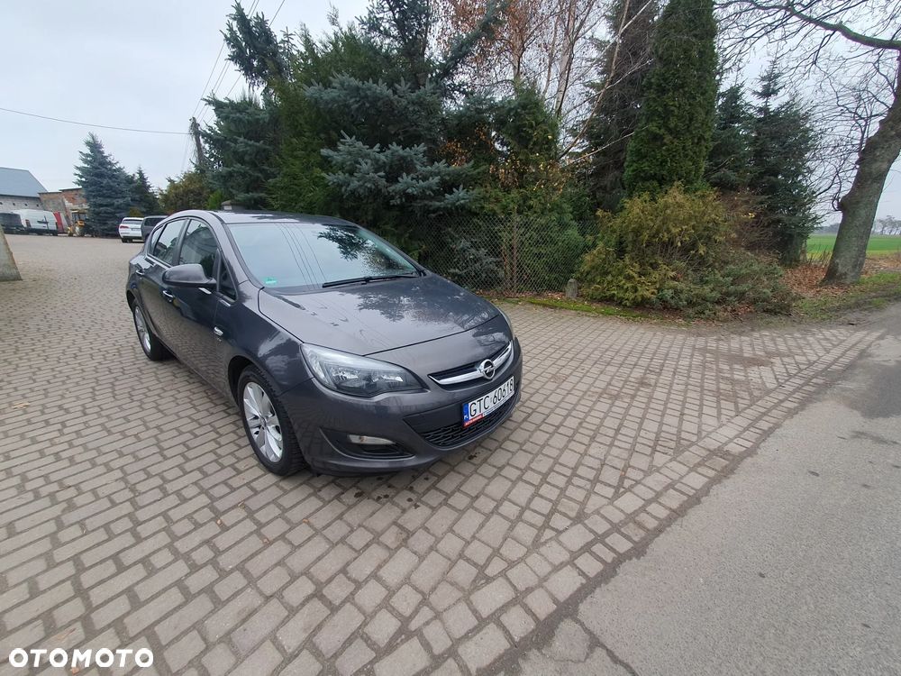 Opel Astra 1.7 CDTI DPF Cosmo - 2