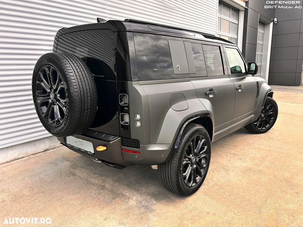 Land Rover Defender - 6