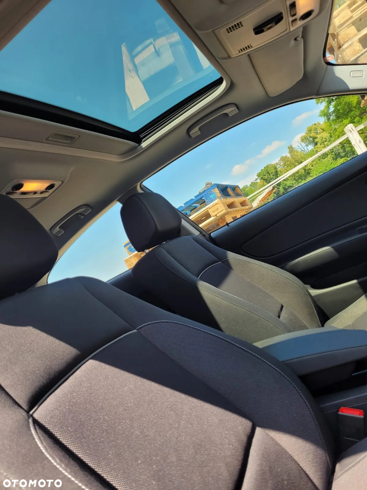 BMW Seria 1 120i - 5