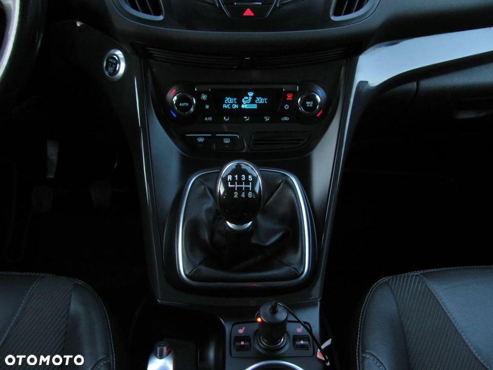 Ford Kuga 2.0 TDCi 2x4 SYNC - 21