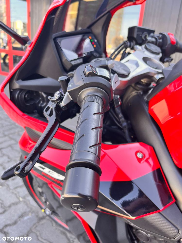 Honda CBR - 7