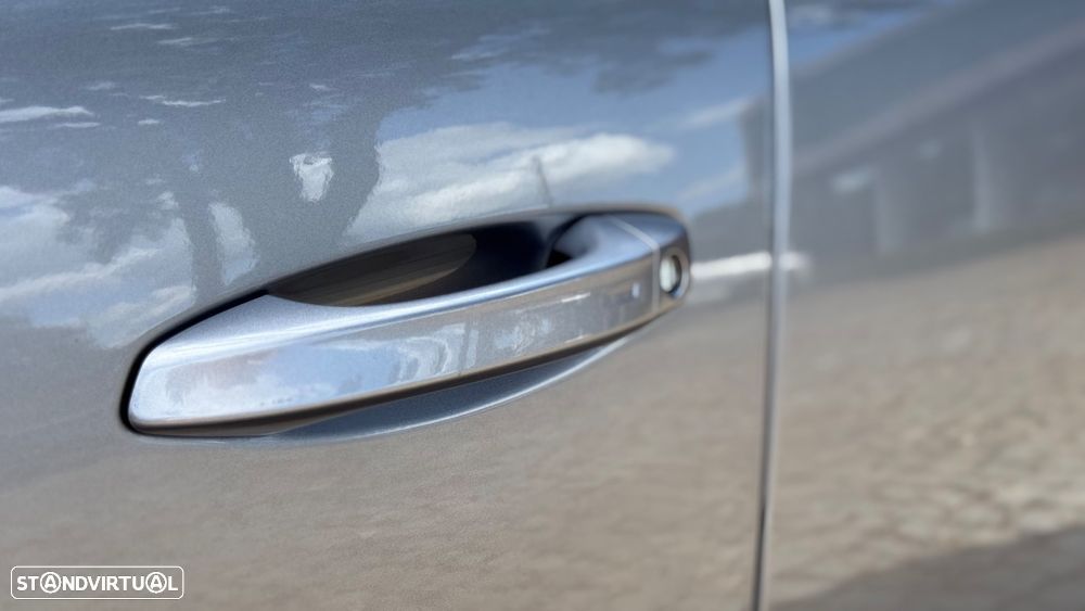 Peugeot 308 SW 1.6 Hybrid Allure e-EAT8 - 5