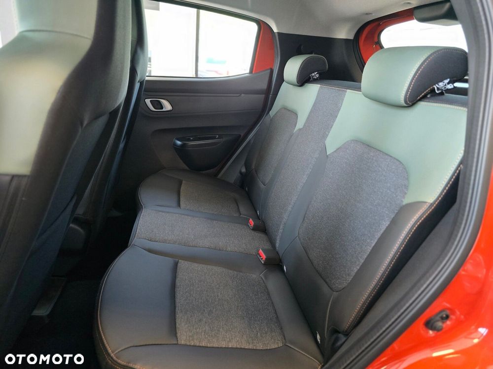 Dacia Spring Electric 24.3kWh 100 Extreme - 17