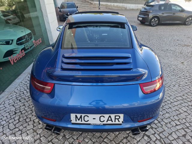 Porsche 911 Série F - 6