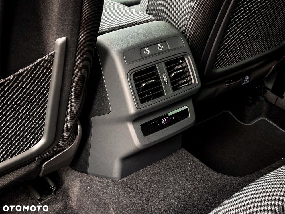 Audi Q5 Sportback - 39