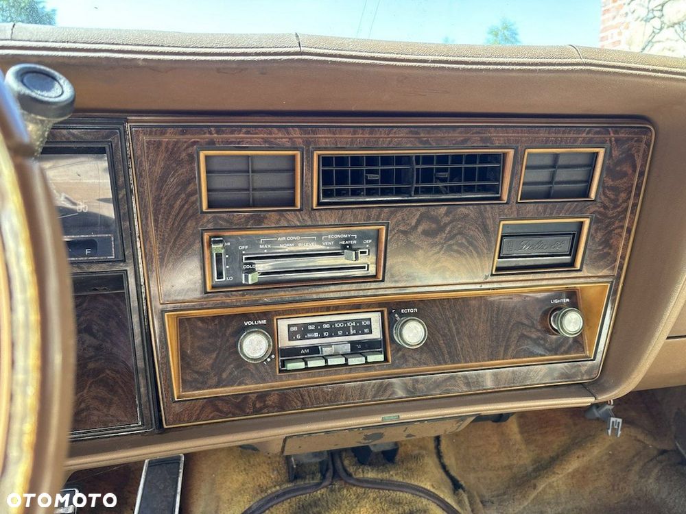 Oldsmobile Delta 88 - 15