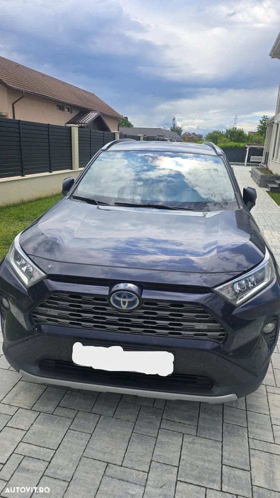 Toyota RAV4 - 11