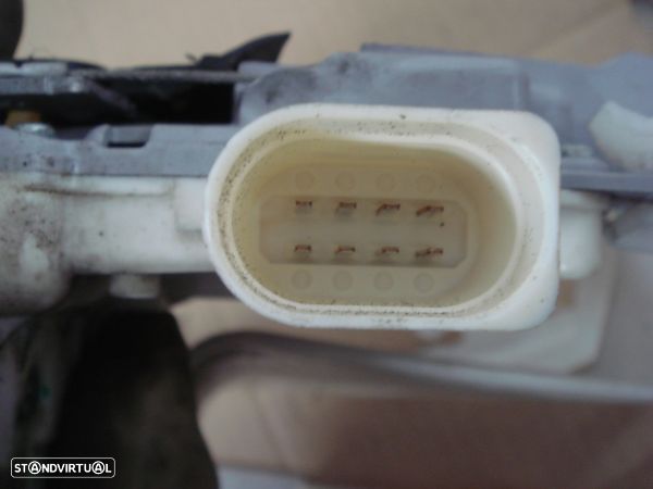 Fecho Da Porta Frente Esq Volkswagen Passat (3C2) - 3