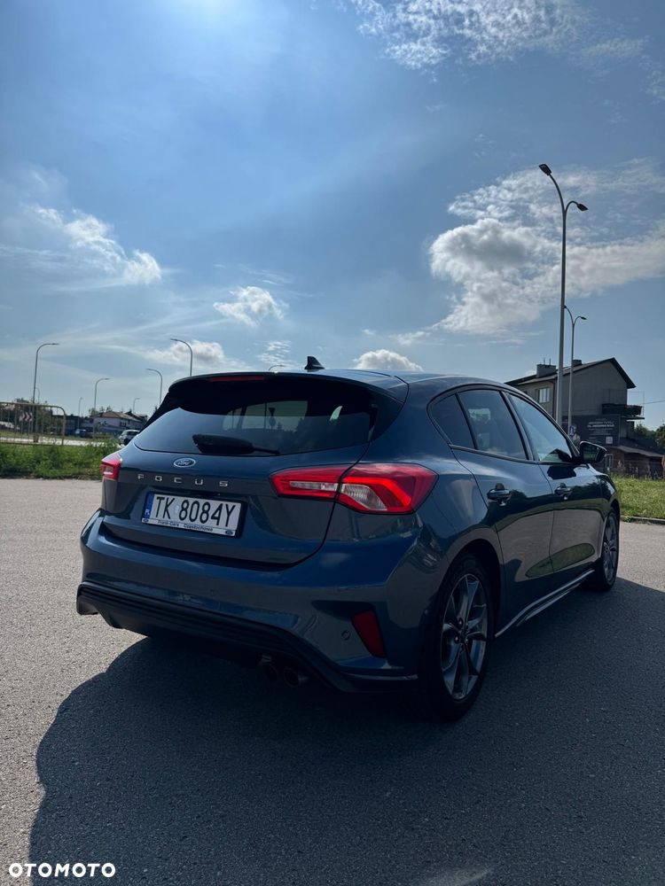 Ford Focus 1.5 EcoBoost ST-Line - 2