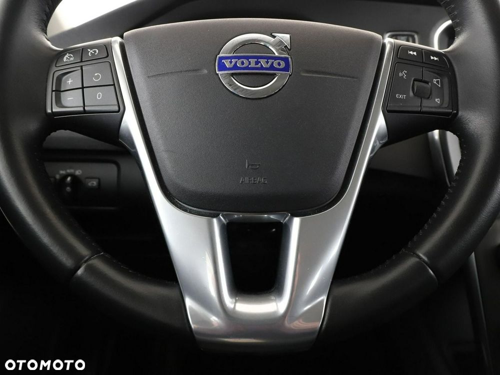 Volvo V40 Cross Country D3 Geartronic Linje You - 22