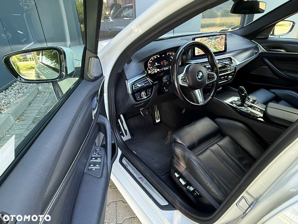 BMW Seria 5 520d xDrive MHEV M Sport sport - 18