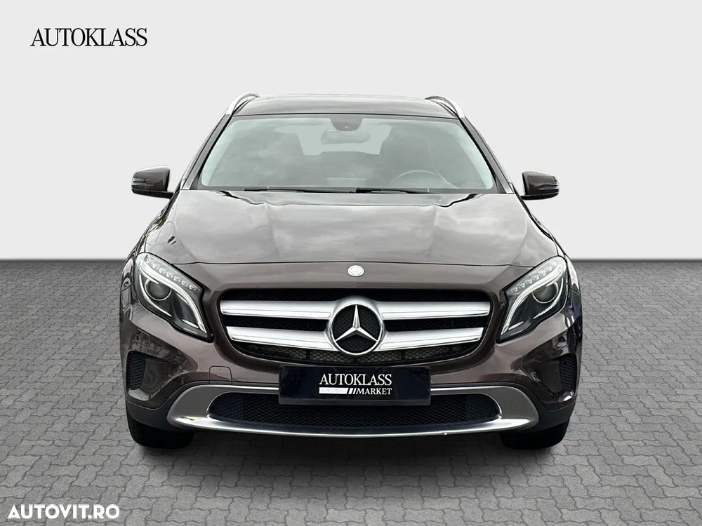 Mercedes-Benz GLA 200 (CDI) d 4Matic 7G-DCT Urban - 8