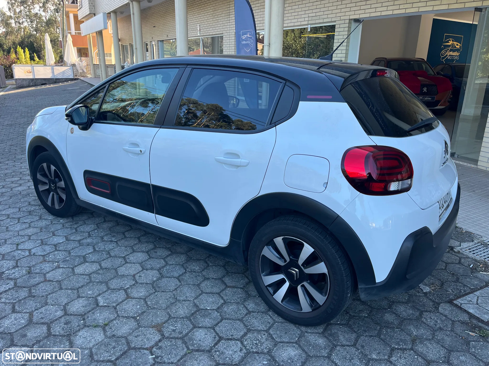 Citroën C3 1.2 PureTech C-Series - 3