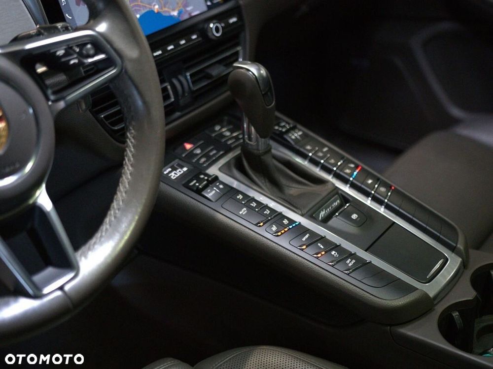 Porsche Macan Standard - 33