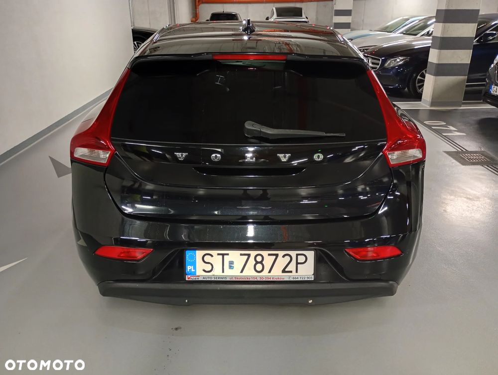 Volvo V40 D2 - 4