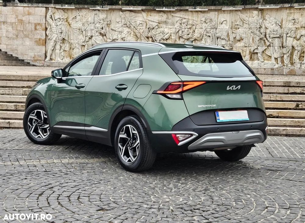 Kia Sportage 1.6 DSL MHEV 7DCT HP 4x2 Plus - 8