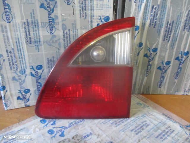 Farol Tras 7M5945094C VW SHARAN 2003 5P DRT Hella FORD GALAXY 2004 Drt Hella - 1