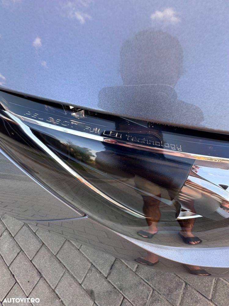Peugeot 308 PureTech 130 GPF EAT8 Stop & Start Allure Business-Paket - 11