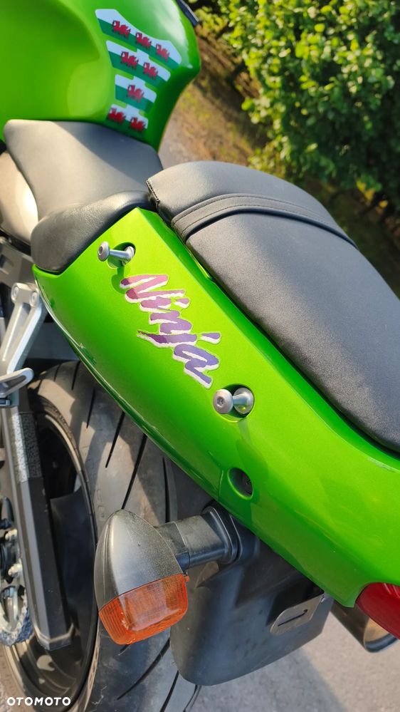 Kawasaki ZXR - 14