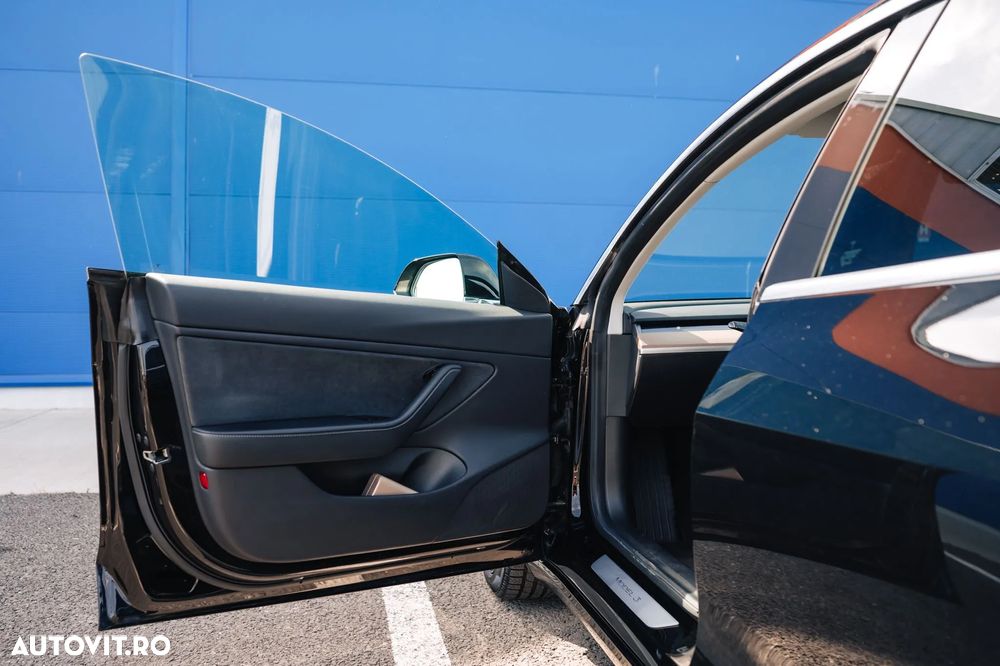 Tesla Model 3 Langstreckenbatterie Hinterradantrieb - 32