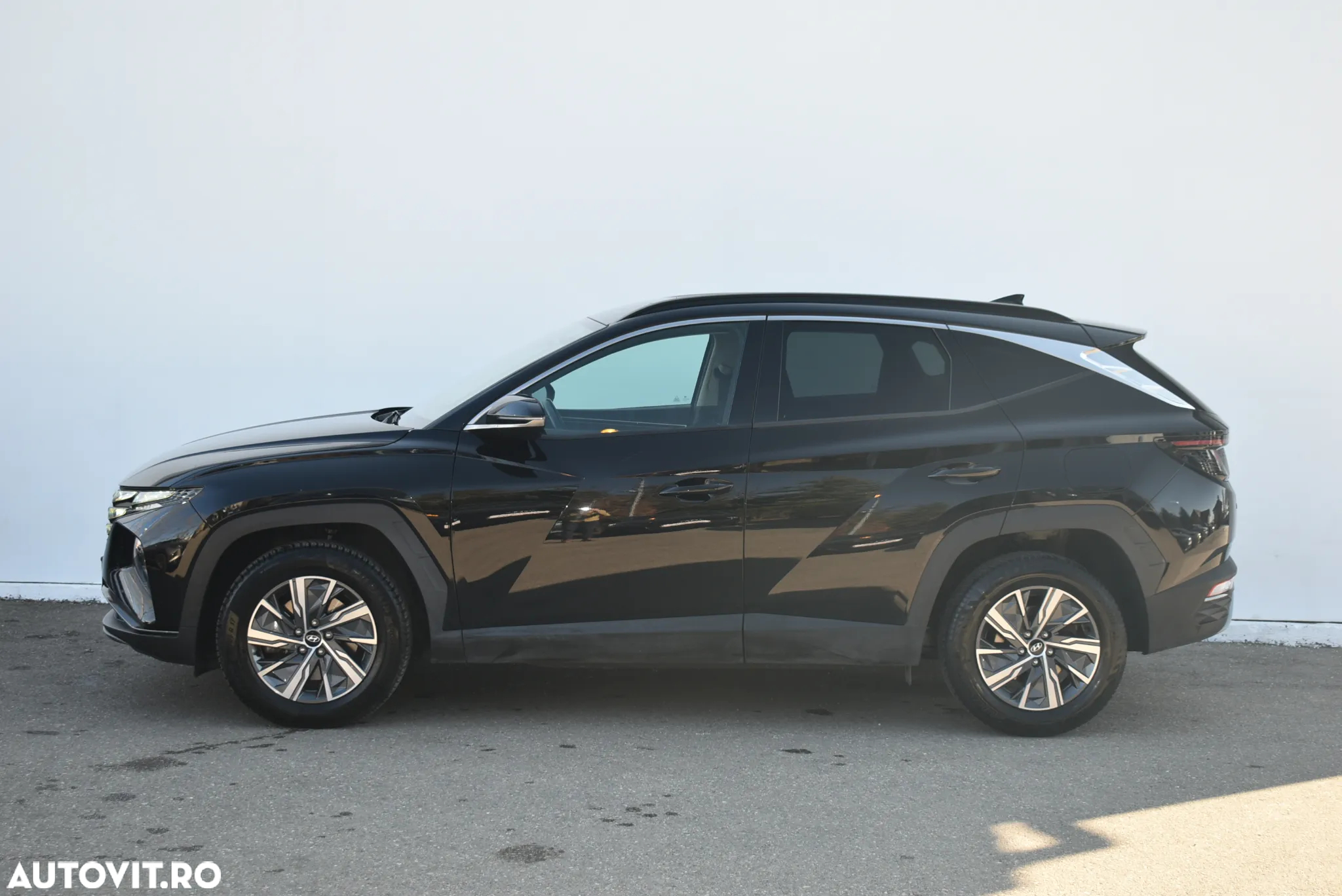 Hyundai Tucson - 2