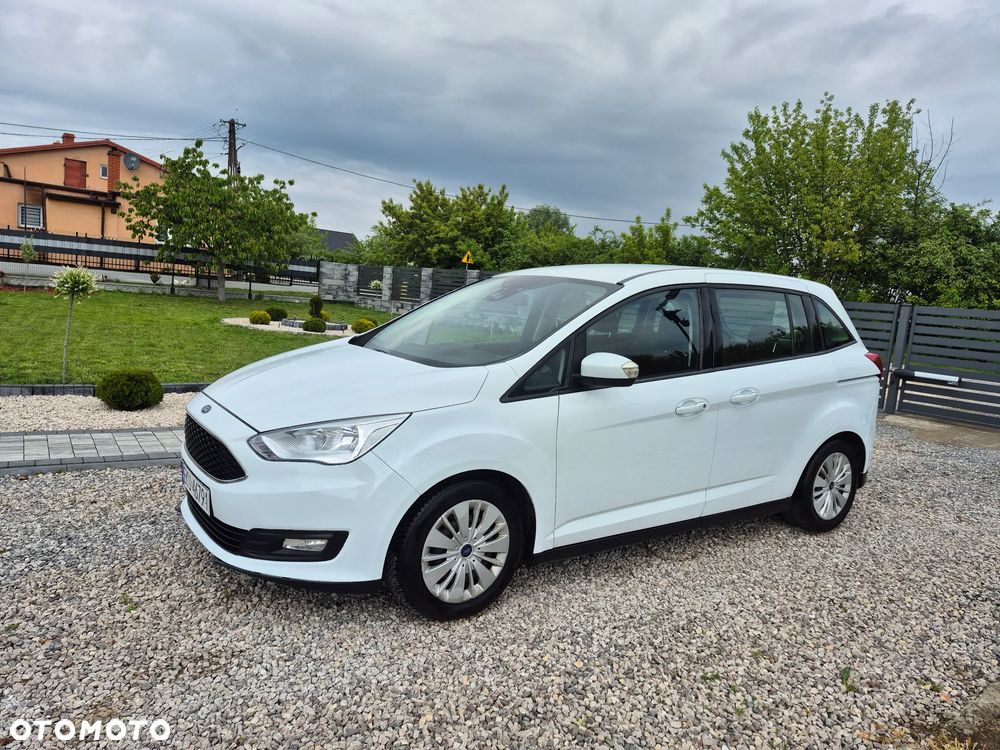 Ford Grand C-MAX - 8