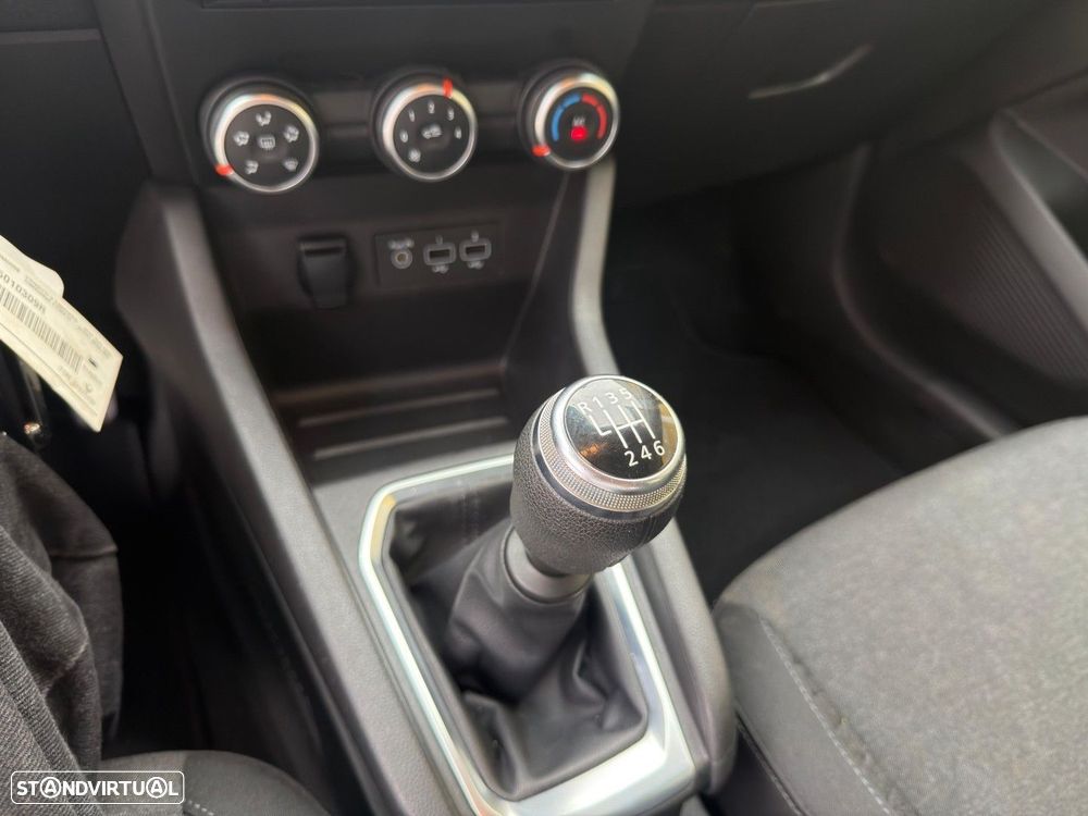 Renault Clio 1.0 TCe Evolution - 10
