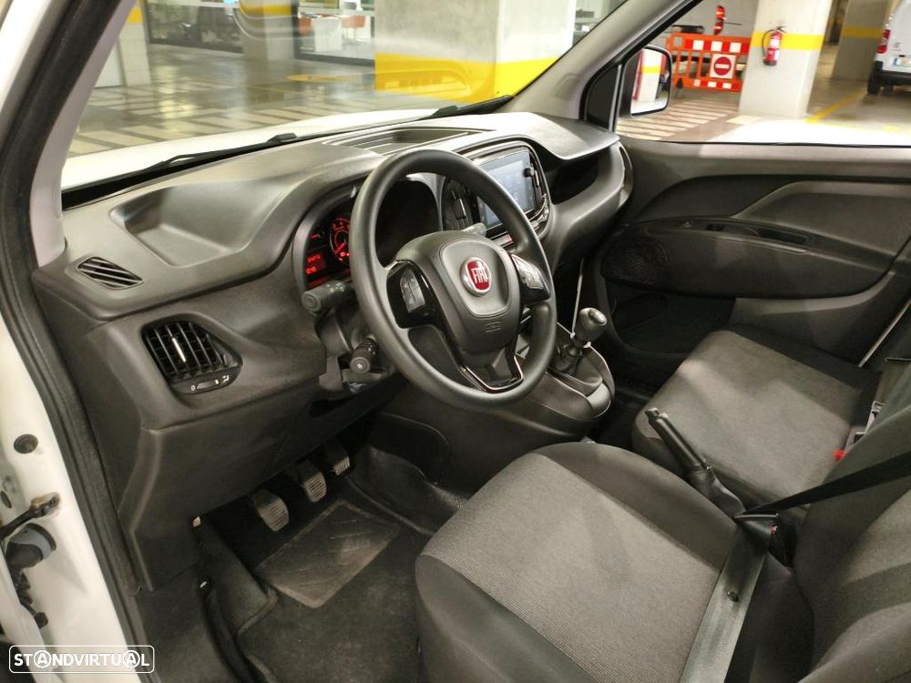 Fiat DOBLO CARGO 1.6 MJ SX 3L - 9