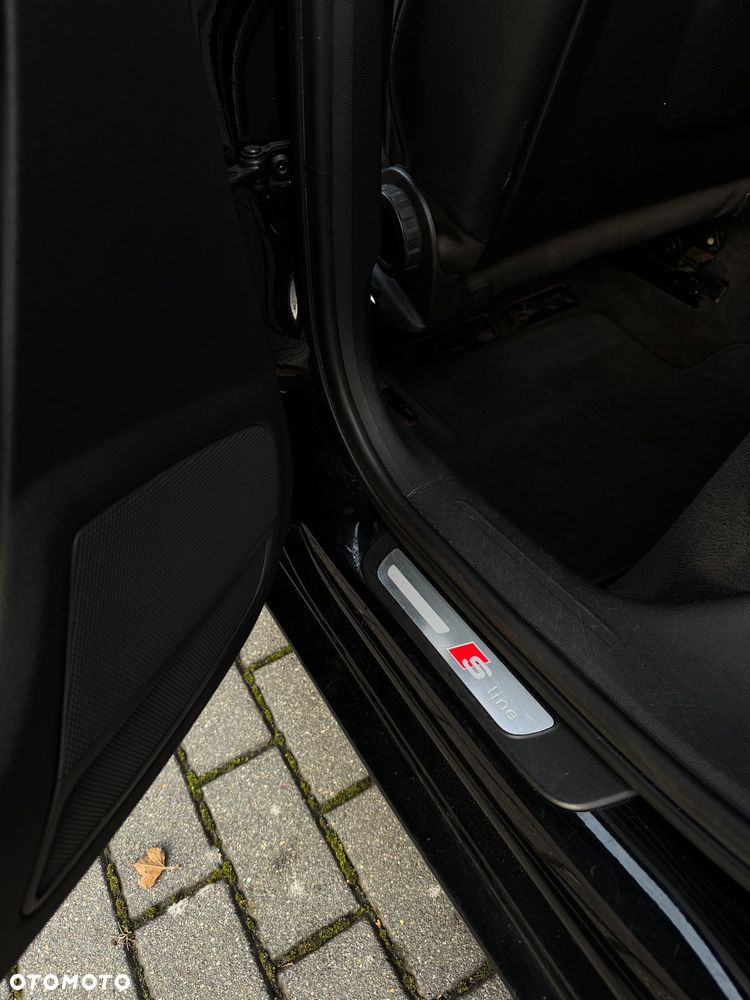 Audi A4 Limousine 2.0 TDI Quattro - 18
