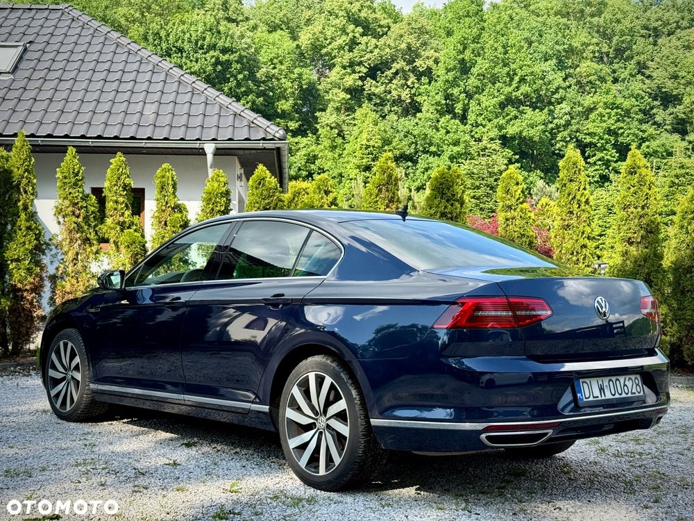 Volkswagen Passat 2.0 TDI 4Mot Elegance DSG - 20