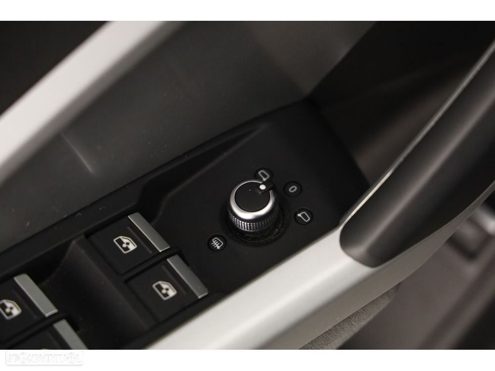 Audi Q3 Sportback 45 TFSIe S tronic - 10