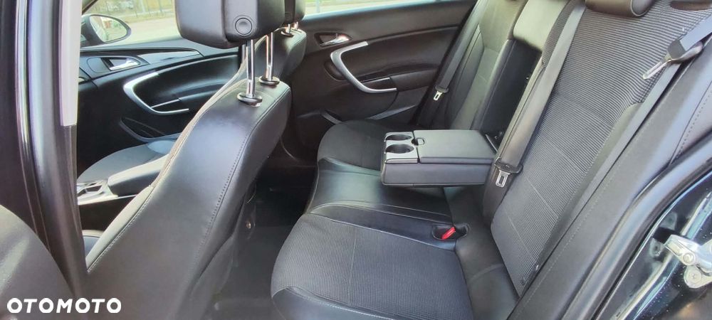 Opel Insignia 2.0 CDTI - 13