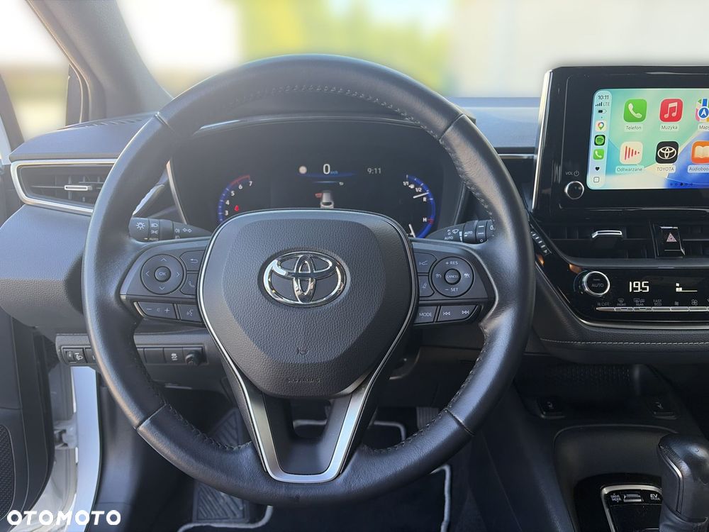 Toyota Corolla 1.8 Hybrid Comfort - 18