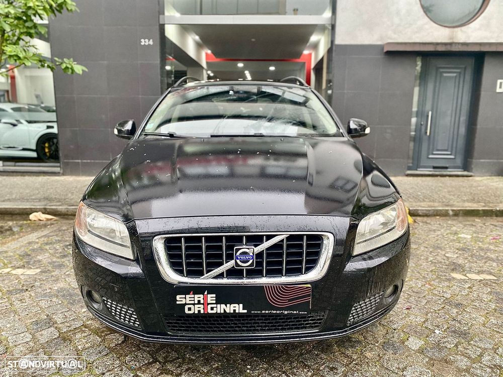 Volvo V70 2.0 D Momentum - 3