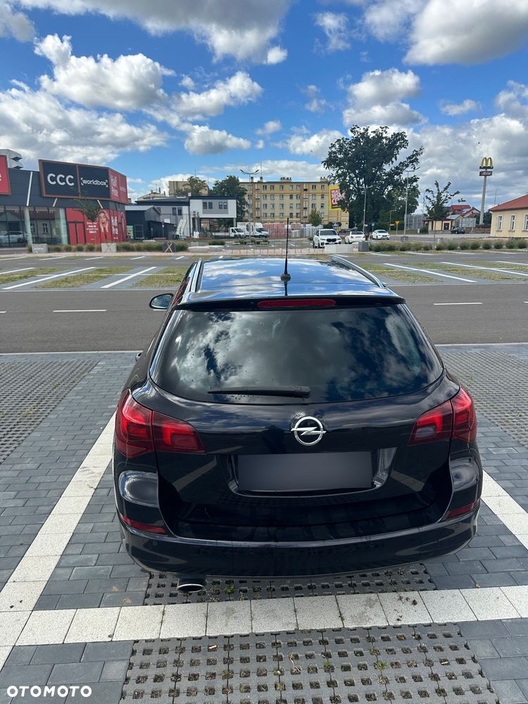 Opel Astra 1.6 T Enjoy - 2